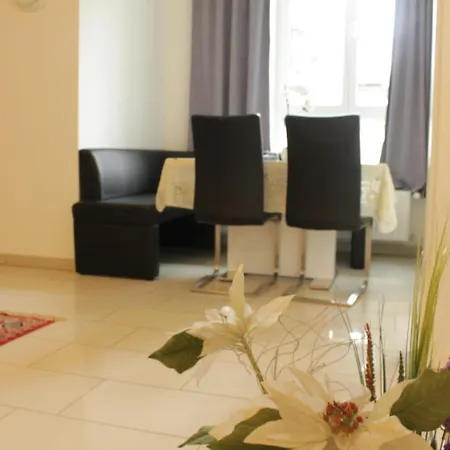Isar Boardinghouse * Munich